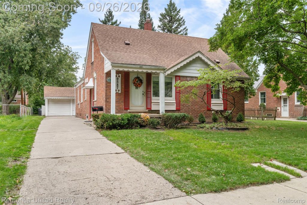 9587 Cardwell Street, Livonia, MI 48150