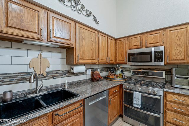 1878 N La Rienda Avenue, Tucson, AZ 85715