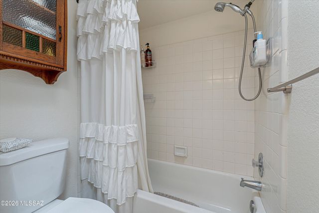 1878 N La Rienda Avenue, Tucson, AZ 85715