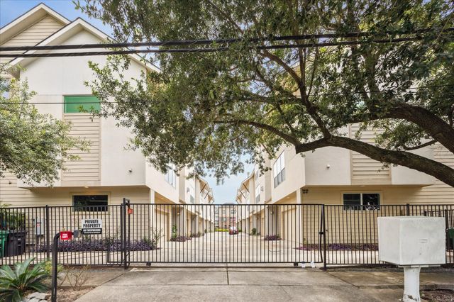 5219 Kiam Street F, Houston, TX 77007