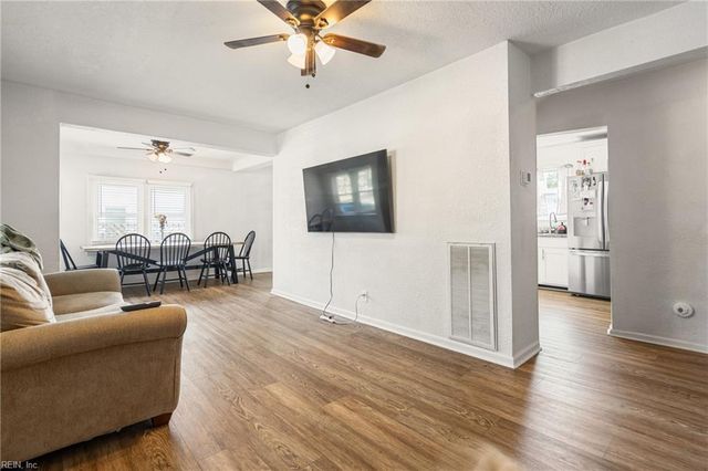 409 E Westmont AVE, Norfolk, VA 23503