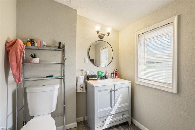 409 E Westmont AVE, Norfolk, VA 23503