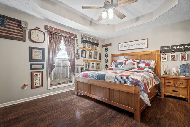 216 Warren Cir, Shelbyville, TN 37160