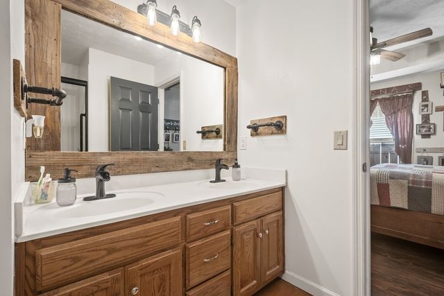 216 Warren Cir, Shelbyville, TN 37160