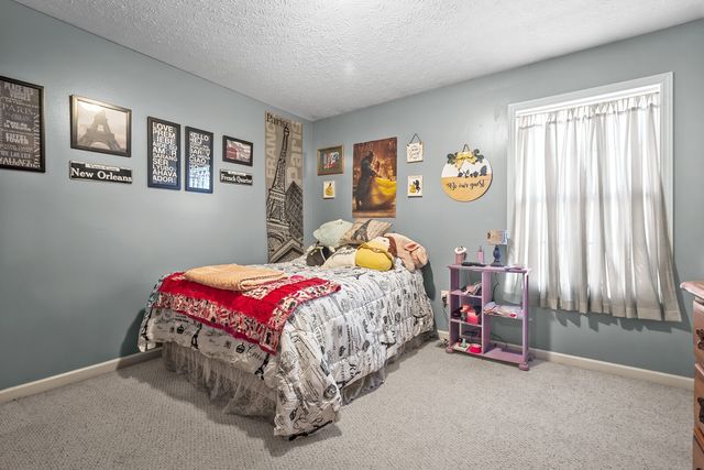 216 Warren Cir, Shelbyville, TN 37160