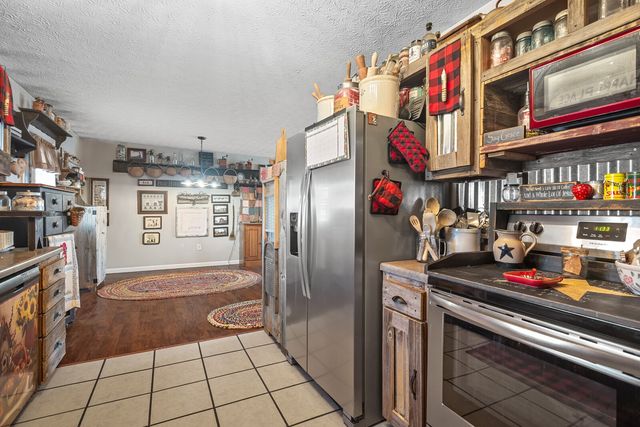 216 Warren Cir, Shelbyville, TN 37160