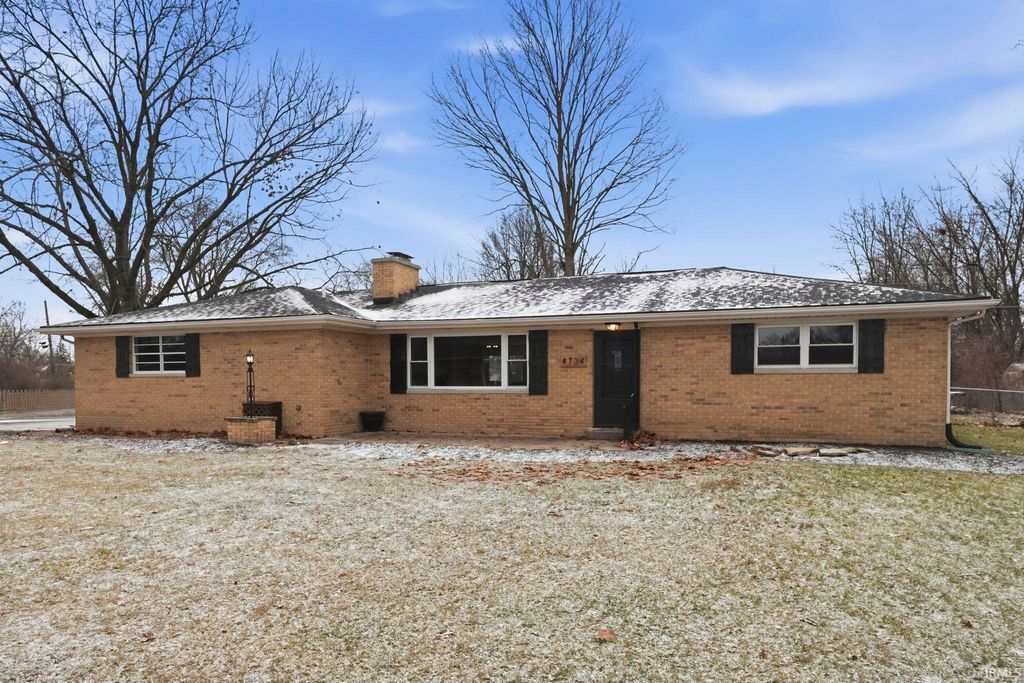 4734 Willow brook Drive, Fort Wayne, IN 46835