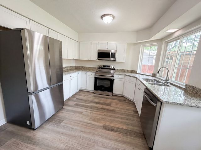 7431 Ridgewick Drive, Dallas, TX 75217