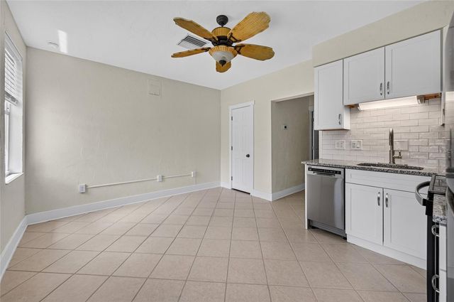 908 VILLAS DRIVE 23, Venice, FL 34285