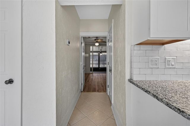 908 VILLAS DRIVE 23, Venice, FL 34285