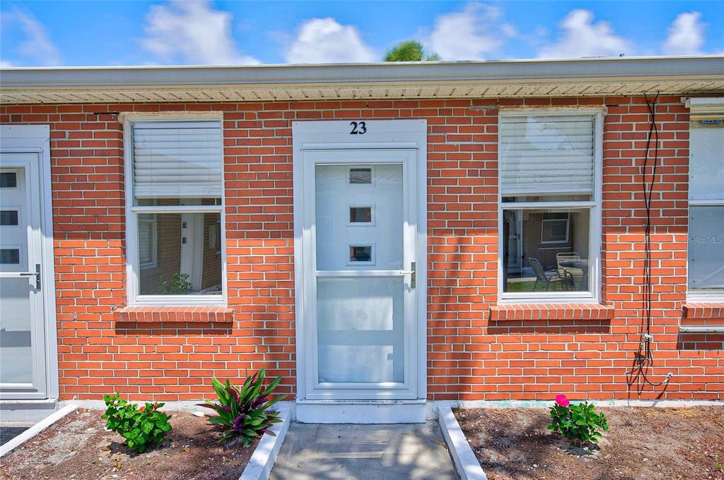 908 VILLAS DRIVE 23, Venice, FL 34285