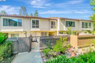 1962 Briscoe Ter, Fremont, CA 94539