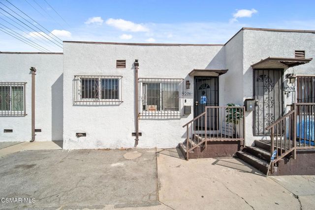 9206 Hoover Street, Los Angeles, CA 90044