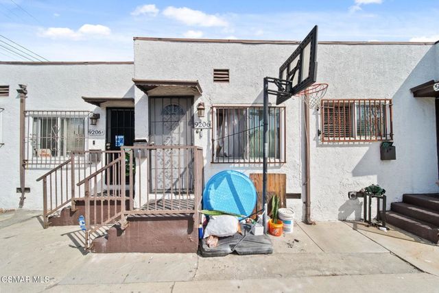 9206 Hoover Street, Los Angeles, CA 90044