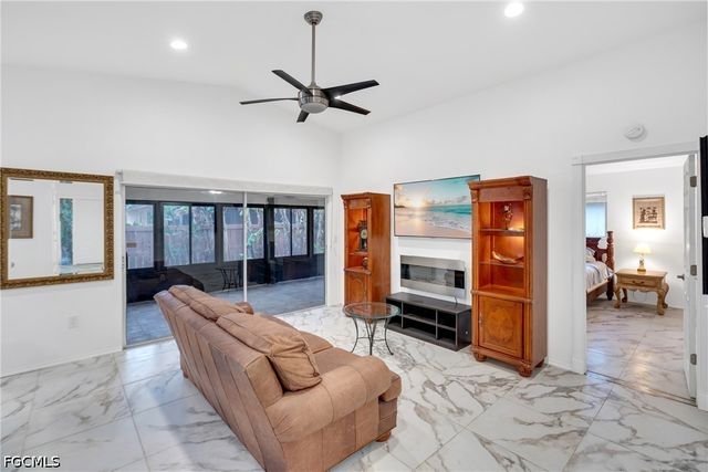 6511 Royal Woods DR, Fort Myers, FL 33908