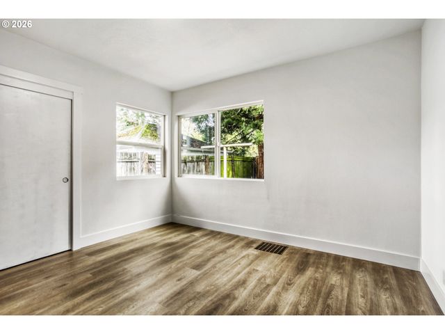 172 Se 9TH Ave, Hillsboro, OR 97123