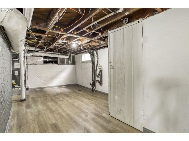 172 Se 9TH Ave, Hillsboro, OR 97123