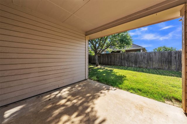 737 E Sheila Circle, Joshua, TX 76058