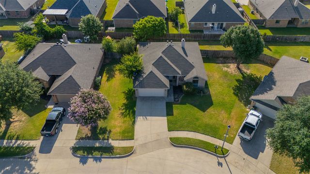 737 E Sheila Circle, Joshua, TX 76058