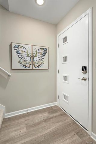 30030 Center Street, New Hudson, MI 48165