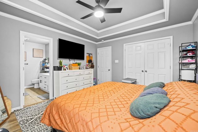 17 Shamsie Dr, Ward, AR 72176