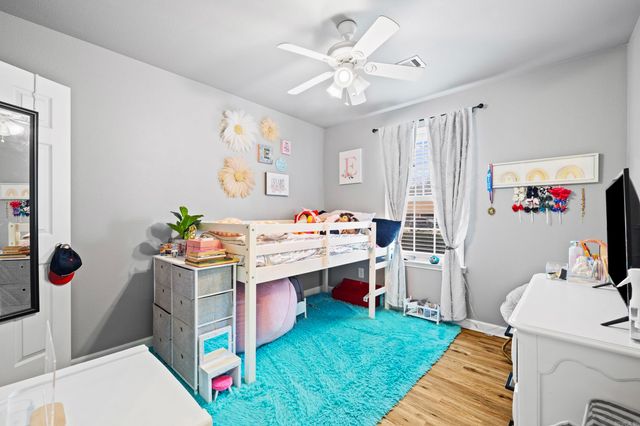 17 Shamsie Dr, Ward, AR 72176