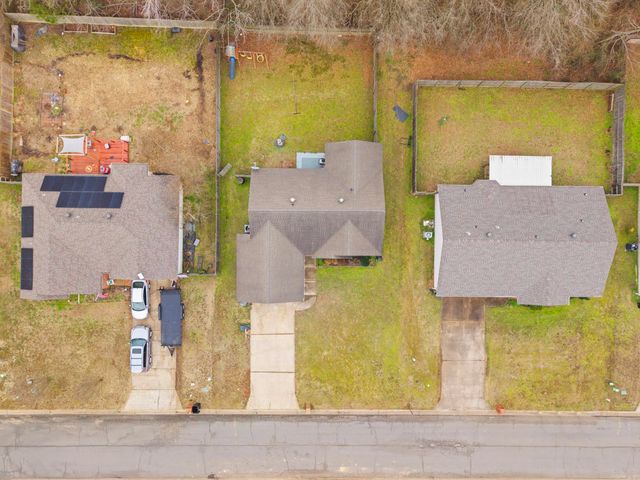17 Shamsie Dr, Ward, AR 72176