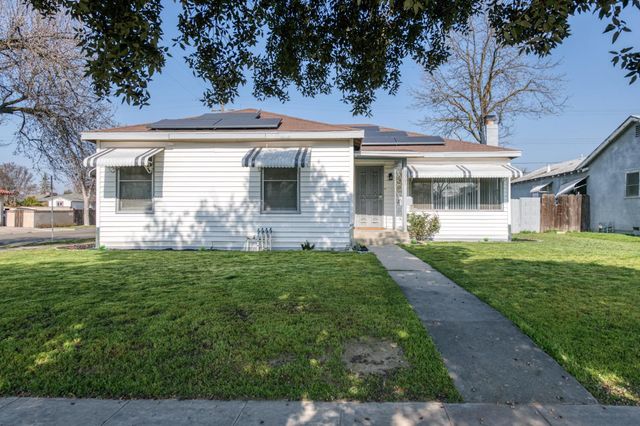 2901 E Princeton Avenue, Fresno, CA 93703