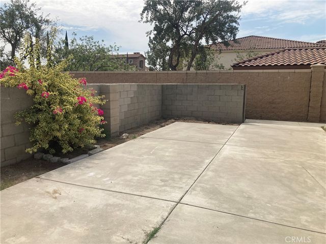 16859 Fairfax Street, Fontana, CA 92336