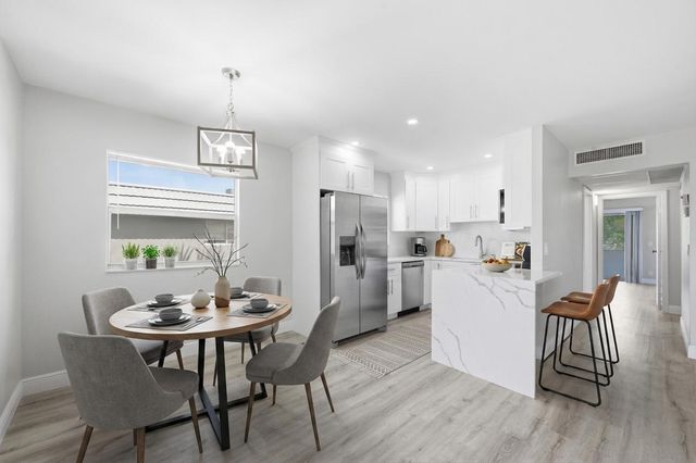 284 Flanders F, Delray Beach, FL 33484