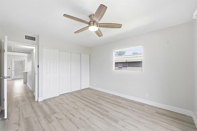 284 Flanders F, Delray Beach, FL 33484