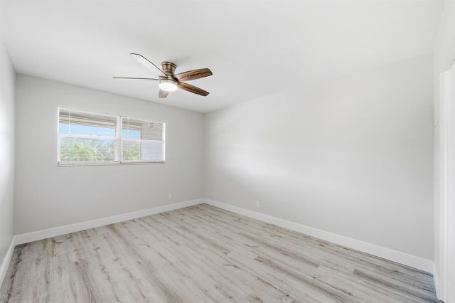 284 Flanders F, Delray Beach, FL 33484