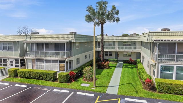 284 Flanders F, Delray Beach, FL 33484