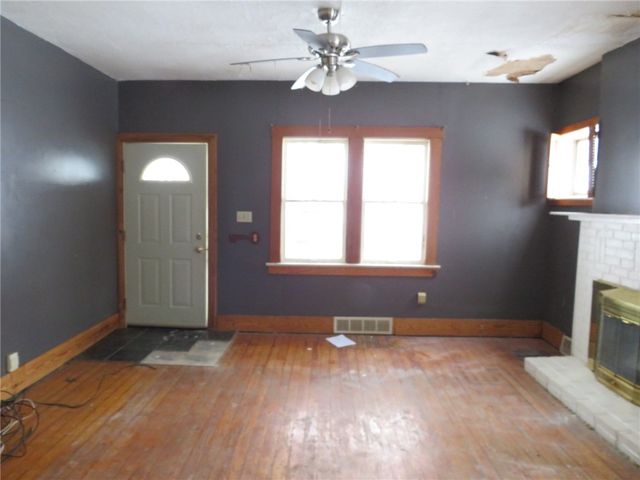 2189 Dunn Station Rd, Morris Twp, PA 15329