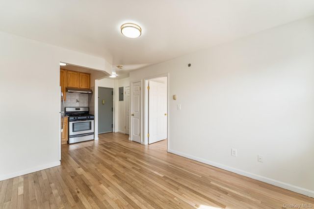 4135 67th Street 5C, Woodside, NY 11377