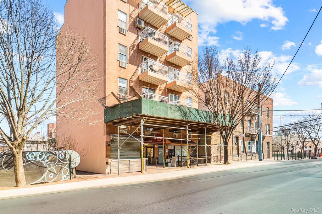 4135 67th Street 5C, Woodside, NY 11377