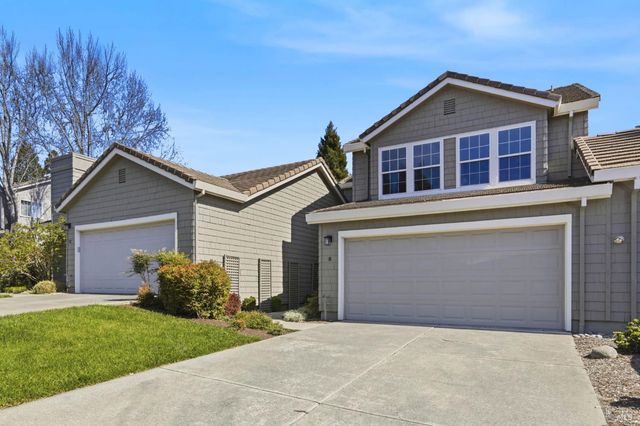 8 Partridge Dr, San Rafael, CA 94901