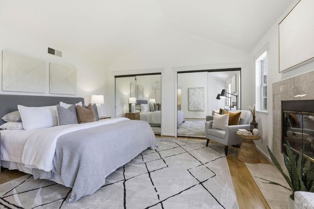 8 Partridge Dr, San Rafael, CA 94901