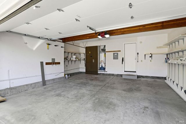 8 Partridge Dr, San Rafael, CA 94901