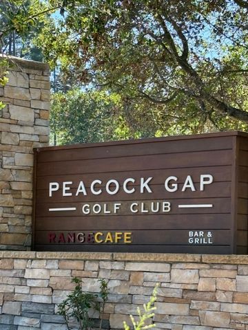 8 Partridge Dr, San Rafael, CA 94901