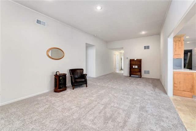 505 NW Durango Court, Blue Springs, MO 64014