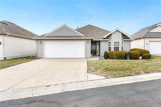 505 NW Durango Court, Blue Springs, MO 64014