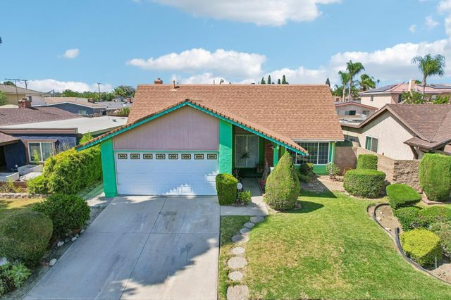 1129 E Helmick Street, Carson, CA 90746