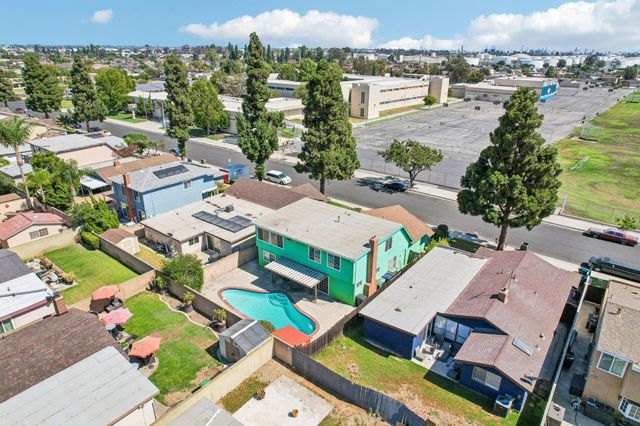 1129 E Helmick Street, Carson, CA 90746