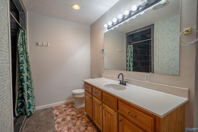 14801 Alabama Highway 20, Florence, AL 35633