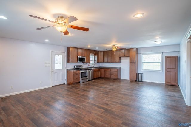 14801 Alabama Highway 20, Florence, AL 35633