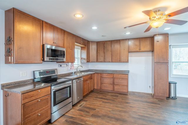 14801 Alabama Highway 20, Florence, AL 35633