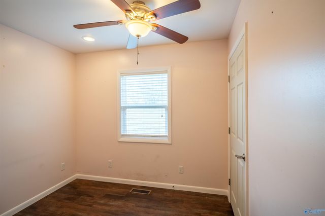 14801 Alabama Highway 20, Florence, AL 35633