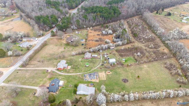 14801 Alabama Highway 20, Florence, AL 35633