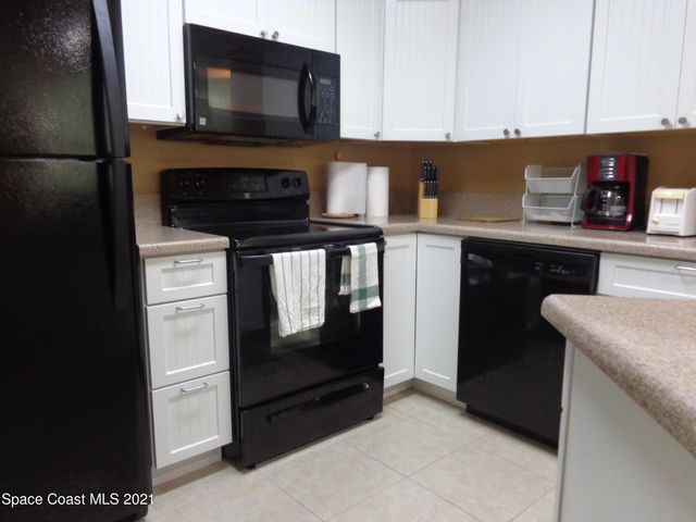 8401 N Atlantic Avenue F5, Cape Canaveral, FL 32920